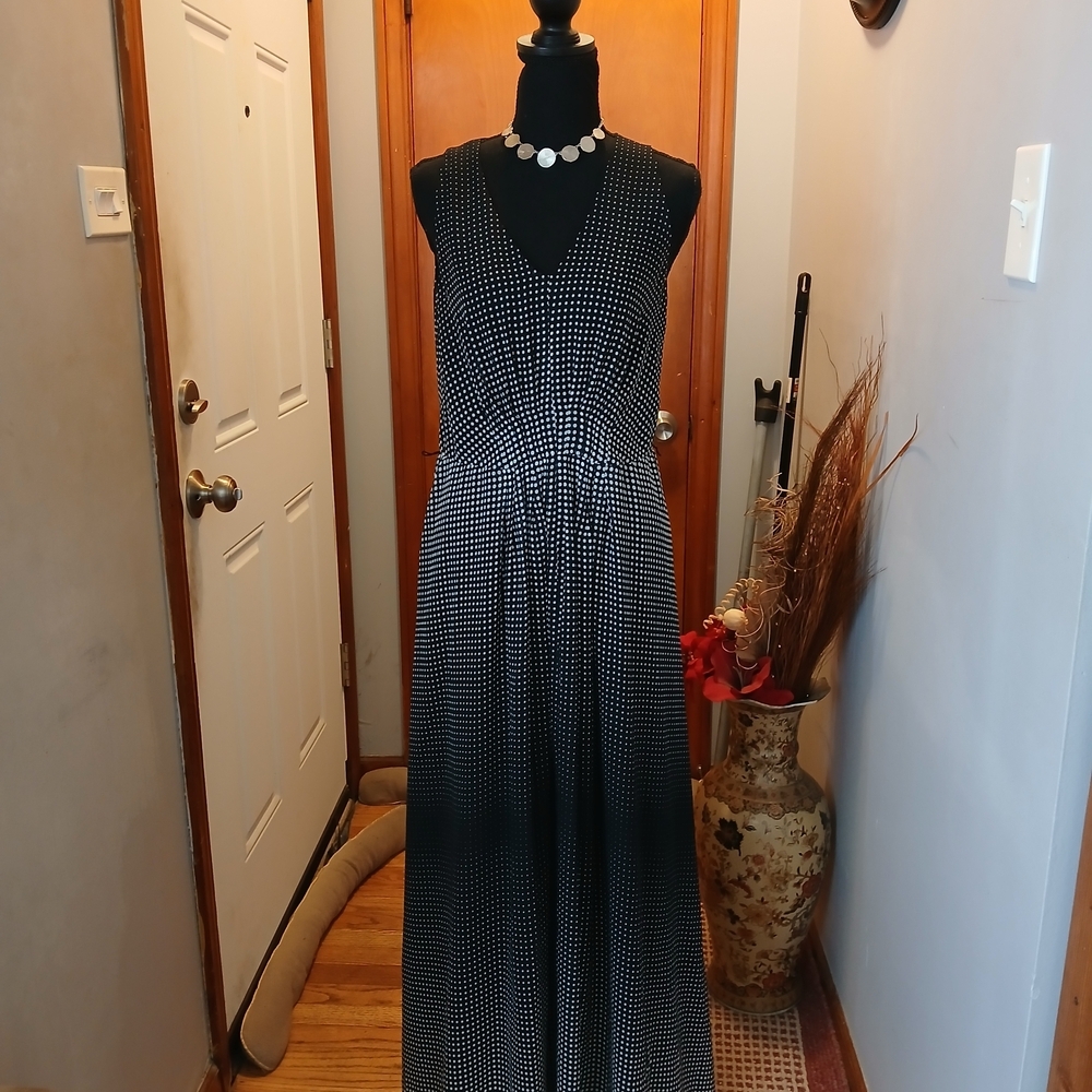 Anne Klein Black Sleeveless V-Neck Polka Dot Maxi Dress Women's Size 6 - Picture 2 of 8